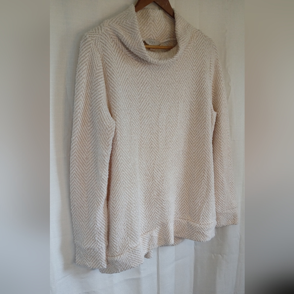 Loft sweater - Picture 2 of 5